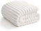 WAVVE Kuscheldecke Flauschig Decke, Fleecedecke, Sofadecke, Couchdecke, Weiche Flanell Wohndecke für Zimmer Deko, Sofaüberwurf, 150 x 200 cm, Weiß