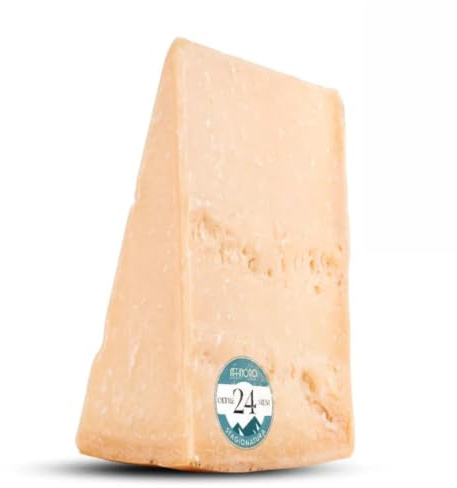 GUSTOEMILIA Parmigiano Reggiano de Montaña 24 Meses de Maduración - Ideal para Pasta, Pan, Ensaladas, Aperitivos y Frutas - 500 g
