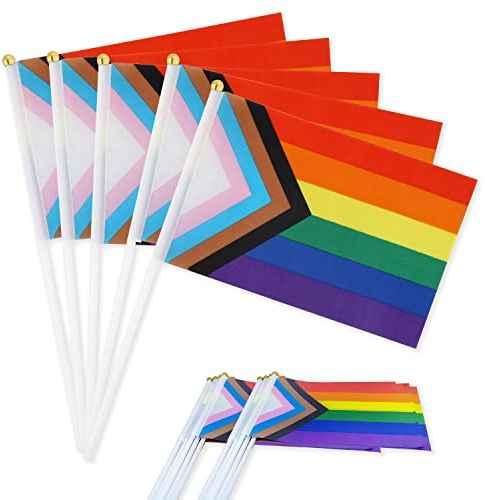 60pcs drapeaux arc-en-ciel, 14x21cm Coloré Drapeau Gay Pleased Drapeaux Rainbow Pride Drapeaux Lesbiennes Drapeau Lgbt Lesbienne pour l'Extérieur et l'Intérieur