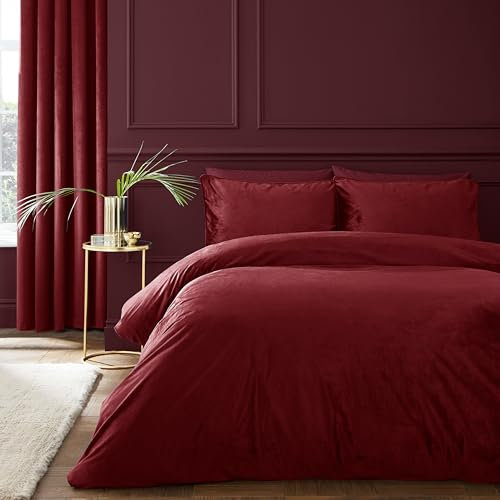 Catherine Lansfield Kingsley Soft Matt Velvet Super King Duvet Cover Set with Pillowcases Raspberry