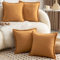 Mandioo 4er Set Neutralen Baumwolle Kissenbezug 65x65cm Herbst Quasten Dekorative Kissenbezüge Boho Sofakissen Dekokissen Kissenhülle für Couch Sofa Schlafzimmer Wohnzimmer Orange braun