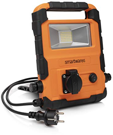 Smartwares Klappbare LED-Arbeitsleuchte - integrierte Steckdose mit max. 16A - Innen- und Außeneinsatz, IP54, FCL-76008