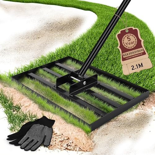 COZCLAM Rastrello per livellare il prato, strumento di livellamento per tappeti erbosi resistenti, 43 x 30 cm, manico regolabile da 210 cm, spargitore per terreno e sabbia, rastrello per la cura del