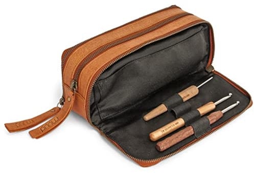 muud Harmony handgefertigte Ledertasche/Projekttasche für Häkelzubehör Whisky