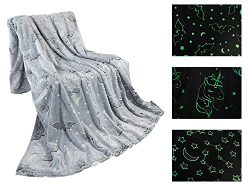 BaSaTex Kinder Flanell Kuscheldecke | 150x200 cm Sofadecke | leuchtet im Dunkeln | Glow in The Dark | Bat - Anthrazit