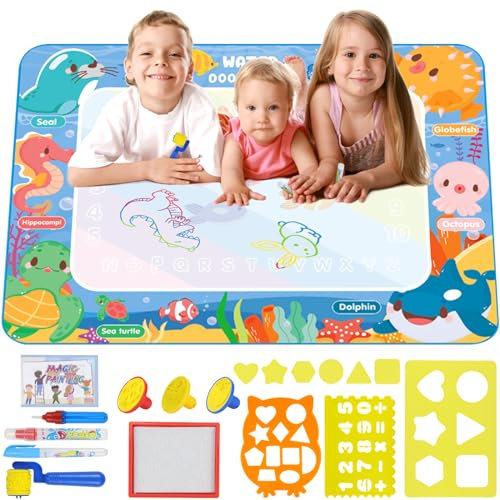 Aquadoodle Tapis Dessin Eau Bebe 1 an 80 x 100cm Tapis de Dessin à l'eau pour Bébé Jouet Enfant, Réutilisable avec Jeu D'outils de Peinture, Style Océan