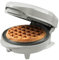 Bestron Mini gaufrier pour gaufres classiques, Petit gaufrier avec revêtement anti-adhésif, pour les anniversaires d'enfants, les fêtes de famille, Pâques ou Noël, Design: rétro, Couleur: Gris
