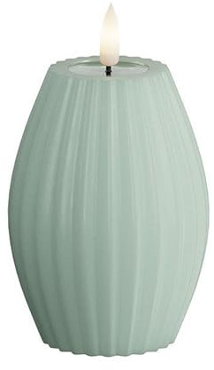 Kerze Deluxe Homeart Rillenkerze Ovale Formkerze aus Echtwachs mit hochwertigem Wachsspiegel - Salbei Grün 7,5 x 10 cm