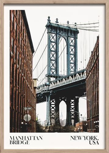 STYLER Gerahmtes Bild Manhattan Bridge 50 x 70 cm I New York City Architektur Fotografie I Urbanes Wandbild Wohnzimmer Schlafzimmer Büro I Cityscapes Kollektion Wanddeko mit Holzrahmen