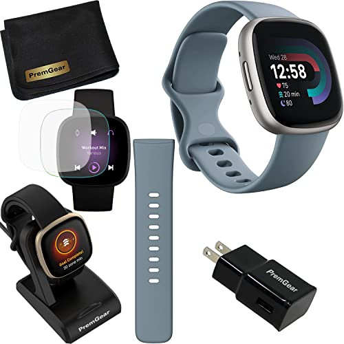 Fitbit Versa 4 Health and Fitness Smart Watch (blu/platino) con GPS integrato, durata della batteria 6 giorni, bande S & L, pacchetto con cavo di ricarica da 1 m, adattatore da parete, pellicole