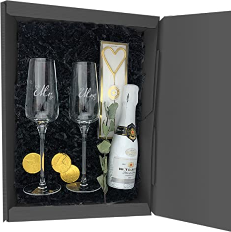 schenken-24 Hochzeitsgeschenk hochwertig gravierte Sektgläser - Wunderkerze - Sekt - Wunderkerze in Herzform - inkl. Geschenkverpackung