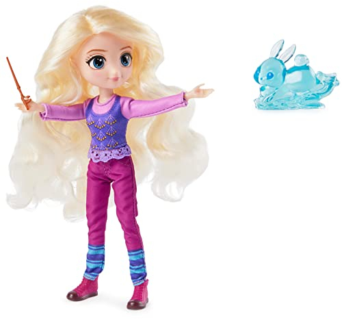 Wizarding World Harry Potter, 20.3-cm Luna Lovegood Gift Set with 2 Outfits, 5 Doll Accessories, Kids’ Toys for Ages 5 and up