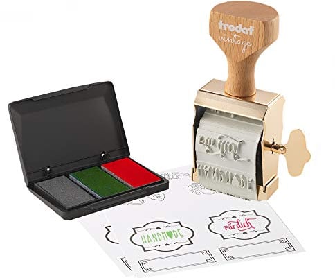 Trodat Vintage Selbstgemachtes Set zum kreativen Gestalten – 6 Abdruckmotive, Deutsch, Kreativstempel in vintage Optik inkl. Stempelkissen in Grau, Grün, Rot, 30x5 mm, 12 Etiketten in 3 Designs