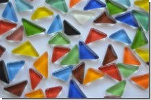 200g Soft-Glas Mosaiksteine dreieckig bunt ca. 100 Stück