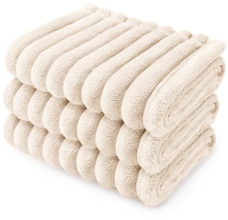 luciphia 3 Pièces Couverture Chien Chat, Plaid Beige 76x104cm | Tapis de Chien Protection Canapé Lit Voiture, Flanelle Douce, Lavable en Machine Idéale pour Grands Petits Chiens Chats