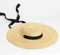 FUZHIK Sombrero de ala Ancha para el Sol, ala de 15 cm, Sombrero de Paja Plano para Mujer, Gorras de Playa con Lazo de Cinta Blanca y Negra, Gorra de Playa Flexible para Mujer, Paja de Rafia