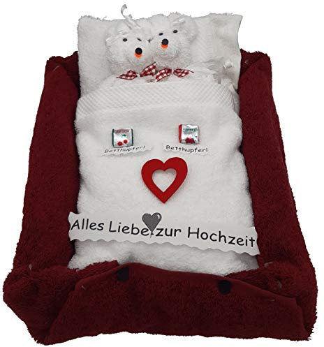 Frotteebox Geschenk Set Bärenpaar im Frottee-Bett aus 3X Handtuch (100x50cm) weiß/rot und 3X Waschhandschuh weiß geformt