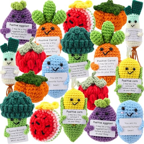 VioraWhite 18 Stück Obst Gemüse Positive Emotionale Puppen Bulk Ermutigung Emotional Gestrickt Häkeln Geschenke mit positiven Worten für Freunde Kollegen Dekorationen für Zuhause Büro