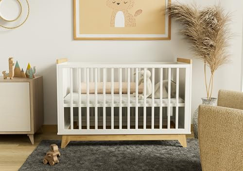 MS FACTORY Cuna Vigo 120x60 cm – Cama Infantil Minimalista de Madera de Pino con barandilla Lateral extraíble – Cuna evolutiva de Estilo escandinavo