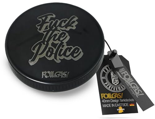 Fu*k the Police Simson Tankdeckel mit Gravur, Candy Schwarz, 40mm, Verchromt und Pulverbeschichtet. Kompatibel mit Simson Modellen: KR51/1 Schwalbe, KR51/2 Schwalbe, S50, S51, S53, S70, S83,