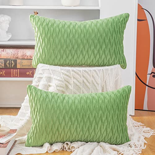 Madizz 2er Set Samt Dekorativ Zierkissenbezüge Luxus Stil Kissenbezug für Sofa für Schlafzimmer Apfelgrün 30x50 cm Rechteckigig