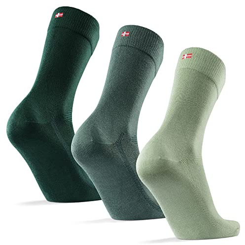 DANISH ENDURANCE 3 Paar Bambus Business Socken, Bunte Sommersocken, Superweich & Atmungsaktiv, Anti-Blasen, Unisex für Herren & Damen, Mehrfarbig (1 X Hellgrün, 1 X Mittelgrün, 1 X Dunkelgrün), 39-42