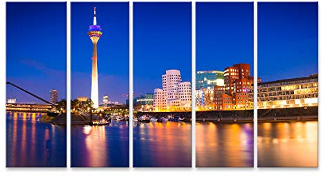 Bild Bilder auf Leinwand Bunte Nachtszene des Rheins bei Nacht in Düsseldorf. Rheinturm im weichen Nachtlicht, Nordrhein-Westfalen, Deutschland, Europa. Wandbild, Poster, Leinwandbild QGX