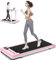 HomeFitnessCode Tapis de Course 3 en 1 Pliable - Tapis de Marche - Walking Pad Électrique, 8 km/h, Moteur 2.5 HP, Surface Large 40 cm, Télécommande, Écran LCD, Capacité 130 kg (Rose pâle)