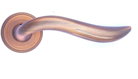 KOOPLES HARDWARE Lever on Rose – Traditional Door Handle with Round Rose – Antique Brass & Antique Copper Finishes – Interior Lever Handle for Doors (Antique Brass)