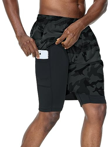 HMIYA Herren 2 in 1 Shorts Fitness Sporthose Kurz Jogginghose Schnelltrocknende Laufhose mit Kompressionsshorts und Taschen Reißverschlussfach(Camo Grau,EU-XL/US-L)