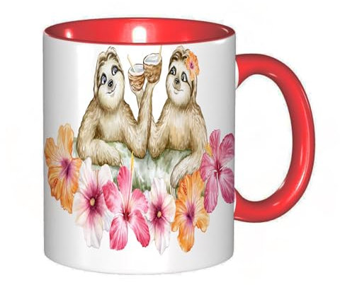 Tassendruck Faultiere im Dschungel mit tropischen Blumen Hibiskus. Niedliche Tiere trinken einen Cocktail mit Kokosnüssen isoliert auf weißem Hintergrund. Liebespaar mit Gläsern Kaffeetasse/Mug/Cup