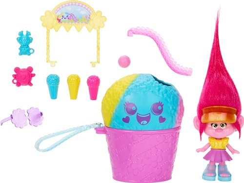 Mattel DreamWorks Trolls Fun Fair Surprise FairFest Kleine Puppe & 10 Zubehörteile, Karneval Essen Popcorn Thema mit Königin Mohn