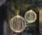 Dekoleidenschaft 1 Stück LED-Kugel Shine aus Metall, Silber, Ø 40 cm groß, Outdoor Weihnachtsdeko mit ca. 384 Lichtern, Leuchtdeko mit Timer, Garten-Deko wetterfest für Draußen, Balkondeko