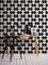 New Walls Papier Peint Rétro Style 70s Papier Peint Non Tissé Noir Blanc Motif Cercle Géométrique | 10.05x0.53m