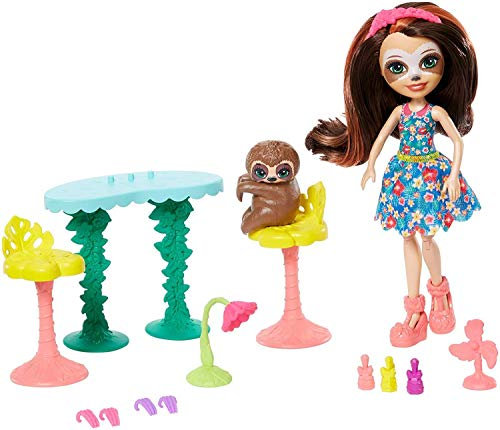 Enchantimals Vamos al SPA, muñeca Sela Sloth con Mascota Treebody y Accesorios (Mattel GFN54)