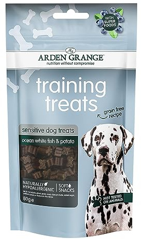 Arden Grange Grain Sensitive Training Treats White Fish & Potato 10 x 80 g - Soft Gentle Rewards with 30% Fresh Ocean White Fish, Antioxidants and Prebiotics - Low Fat, Hypoallergenic, Made in England