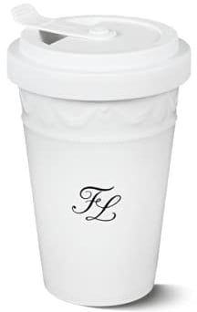 KPM Berlin KURLAND To-Go Becher 0,35l, Porzellan-Becher glänzend weiß, Kaffeebecher 13 cm, Teebecher, Handmade im Geschenkkarton (Monogramm)