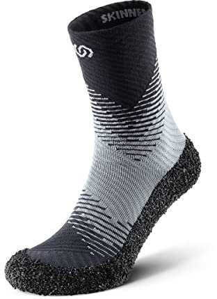 Skinners 2.0 Compression | Minimalistische Barfuß-Sockenschuhe für aktive Männer & Frauen | Leicht & langlebig & für Sport und dynamische Aktivitäten