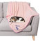 TEAYASON Personalisierte Hundedecke mit Namen und Symbol Bestickt, 30 x 40 Zoll Weiche Fleece Haustierdecke für kleine und mittelgroße Hunde und Katzen, Benutzerdefiniertes Hundegeschenk(Rosa)