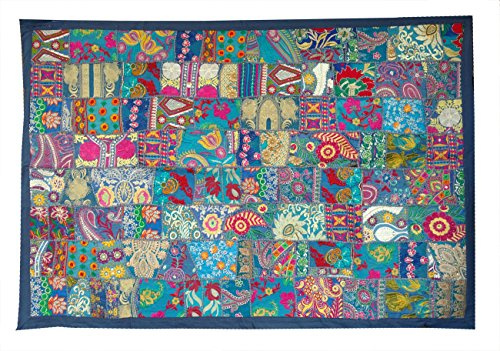 Rastogi Handicrafts Indische handgefertigte bestickte Patchwork-Wandkunst, Vintage-Tapisserie, alter Sari-Schnitt, Wandbehang, Parda, Blau, 101,6 x 152,4 cm