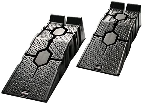 SUKITMISO 2 Stück Kunststoff Auffahrrampe 90cm, Schwerlast Rampe bis 2500 kg/2.5T, Auffahrrampe PKW Hebebühne Auto Auffahrkeile KFZ Rampe, Hebebühne für Wohnmobil mit Überfahrschutz, 90 * 33 * 22cm