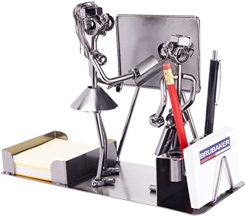 BRUBAKER Schraubenmännchen Lehrerin mit Stiftehalter - Handarbeit Eisenfigur Schule Metallmännchen mit Visitenkartenhalter und Fach für Notizzettel - Metallfigur Geschenkidee