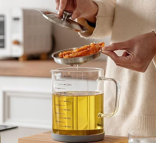 TLIOCAS Large Glass Bacon Grease Container with Strainer - 53 OZ Frying Oil Storage Can with Lid,Bacon Drippings Container Grease Filter for Kitchen Cooking