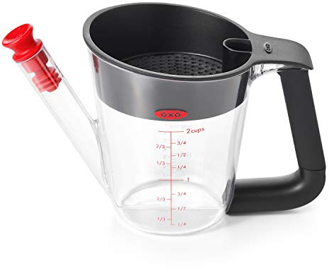 OXO Good Grips - Séparateur de graisse - Séparateur d'huiles et graisses pour sauces et bouillons avec bouchon OXO et bec verseur doseur 500 ml