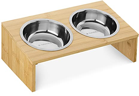 Navaris Futterstation für Katzen und Hunde - Futternapf Set aus Edelstahl - erhöhter Napf Ständer Holz - 2X Fressnapf Katzennapf spülmaschinenfest