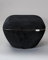 Qiyano Hocker Pouf großer Sitzhocker weicher Samtbezug in Schwarz modern quadratisch bequem für Wohnzimmer, Schlafzimmer, Kunstlederverzierung in Gold, Höhe ca. 43 cm, Farbe: Schwarz