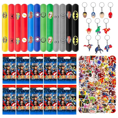 WELLXUNK Super-héros Anniversaire Fête Faveurs, 82Pcs Super-héros Cadeaux Party, cadeaux d'anniversaire Super-héros savec 10 Sacs Cadeaux, 12 Bracelet de Slap, 50 Autocollants, 10 Porte-clés