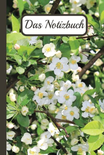 Das Notizbuch: Notizbuch mit blühenden kleinen weißen Blüten des dekorativen Apfelbaums