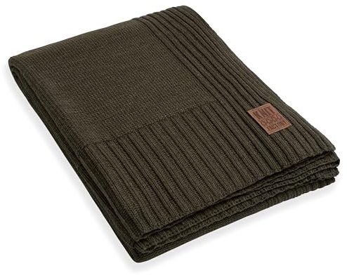 KNIT FACTORY - Uni Gestrickte Decke XL - Wohndecke - Kuscheldecke - Gestrickte Sofadecke - Plaid aus Wolle - Wolldecke - Grün - 195x225 cm