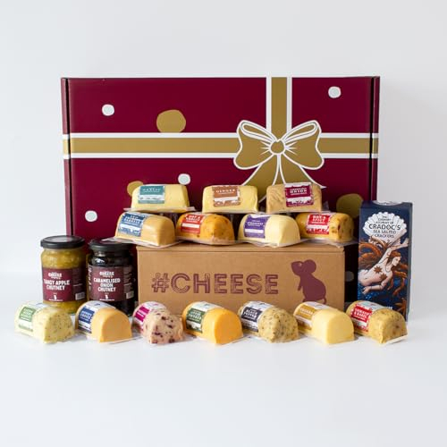 Lymn Bank Full Monty Hamper. A Delicious Assortment Of Cheddar Cheese Flavoured Barrels, Deliciously Crunchy Savoury Biscuits and Wonderful Chutney The Ultimate Accompaniment To Cheese.